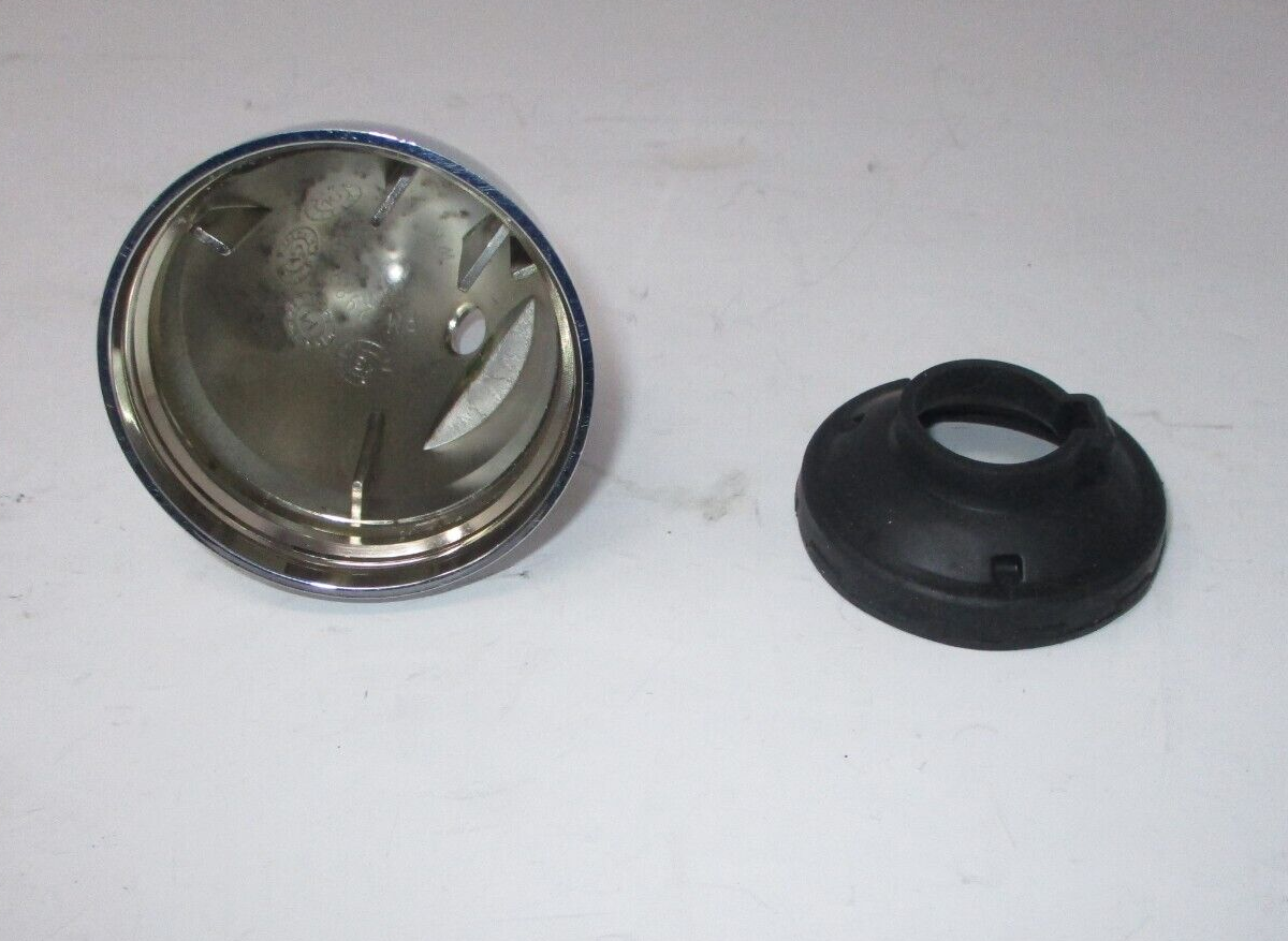 Harley-Davidson  Compatible Chrome Bullet Signal Light Housing Wiring Bolt Hole