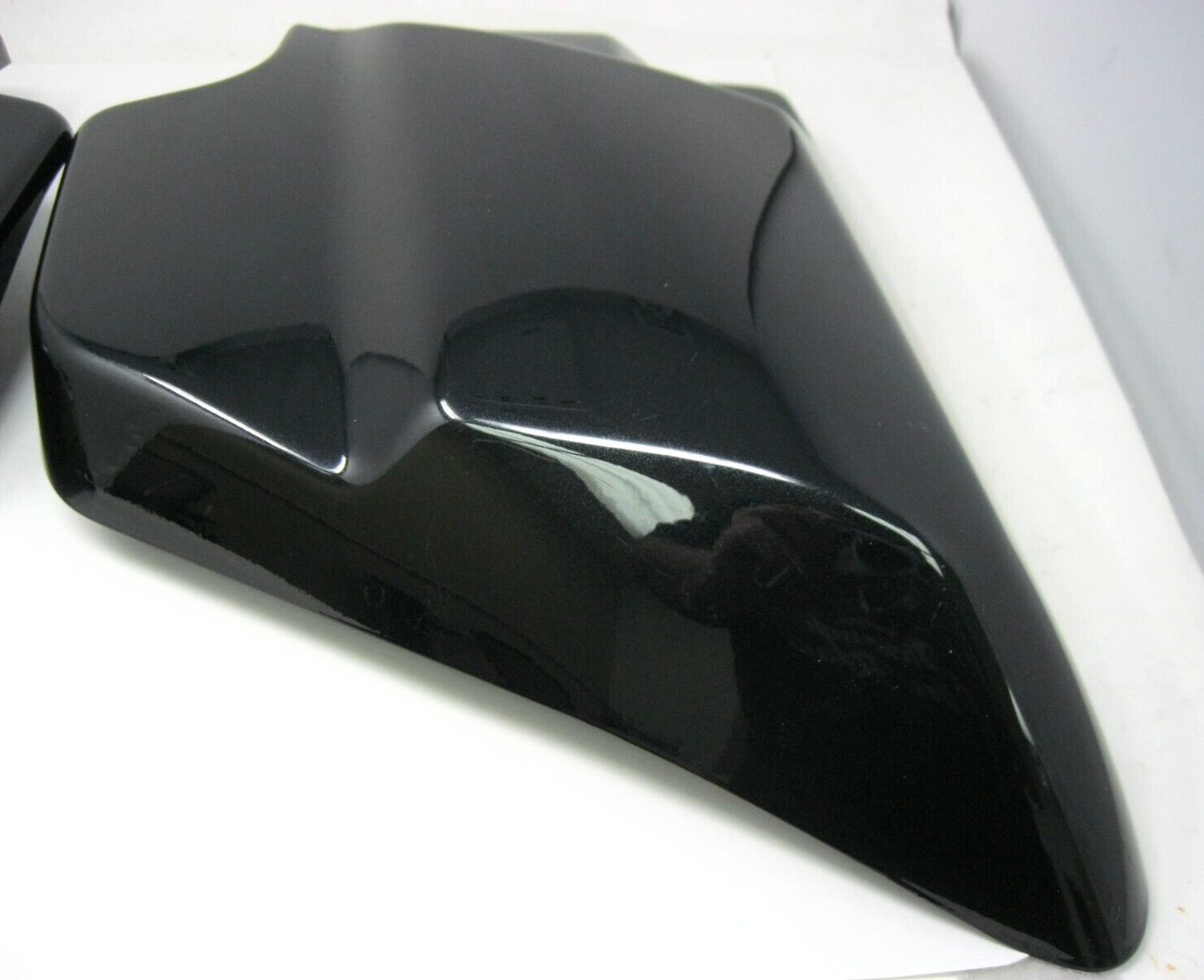 Harley-Davidson OEM Pair of 09-22 Touring Side Covers (Prime#)66048-09A/66250-09