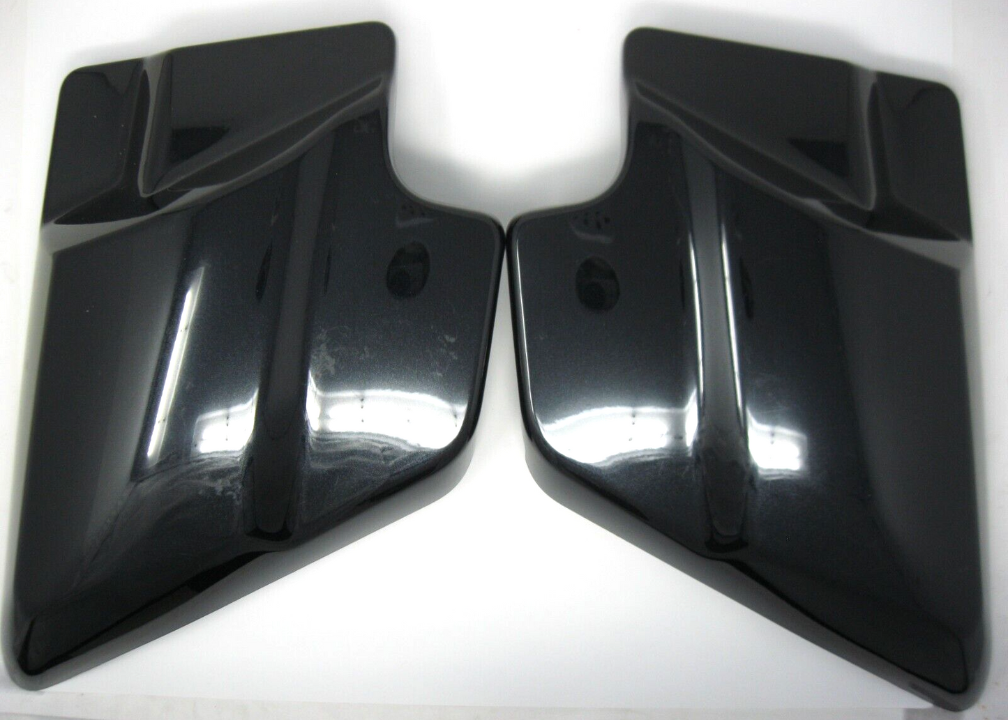 Harley-Davidson OEM Pair of 09-22 Touring Side Covers (Prime#)66048-09A/66250-09