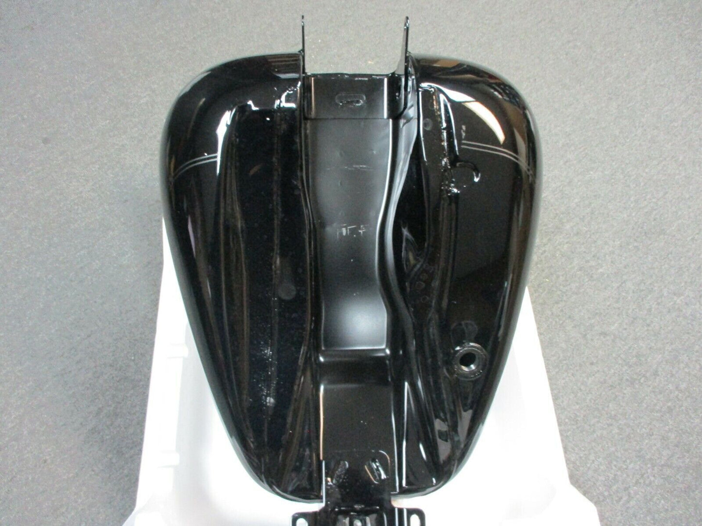 Harley Davidson OEM FLTRU Vivid Black Fuel Tank 61000229EDR