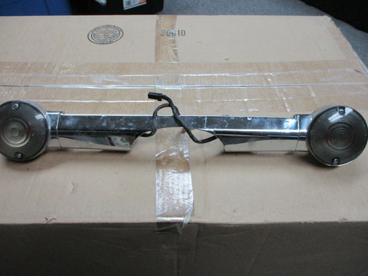 Harley Davidson Touring Rear Turn Signal Bracket With Signals 68510-74C (CRACK)
