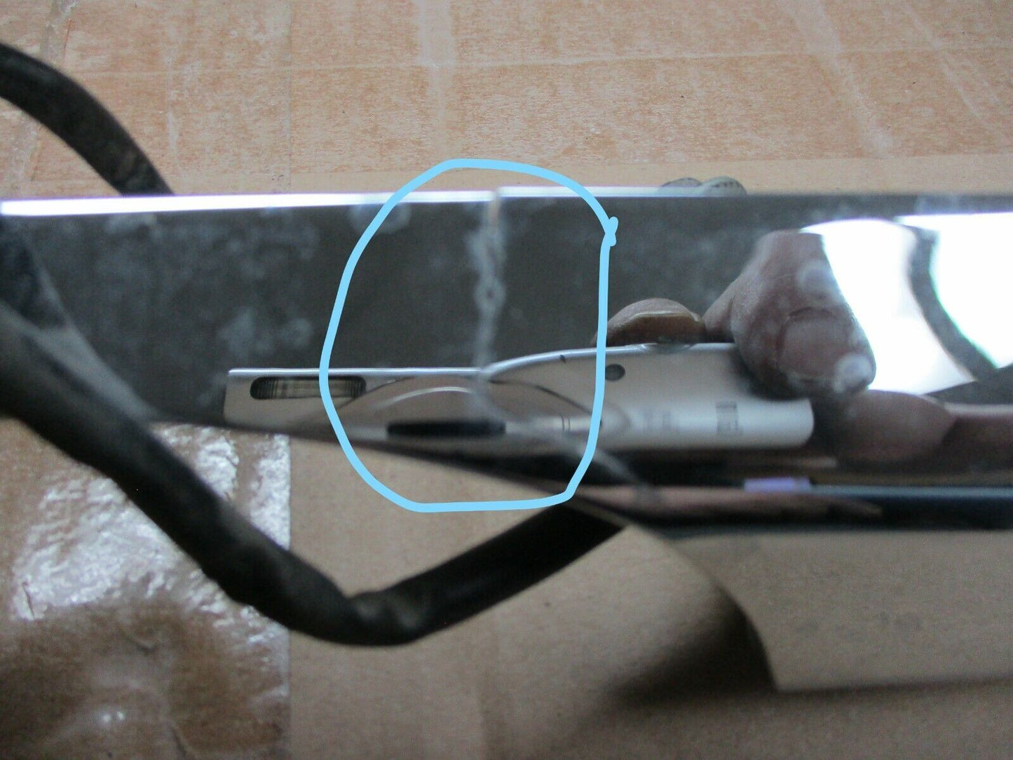 Harley Davidson Touring Rear Turn Signal Bracket With Signals 68510-74C (CRACK)