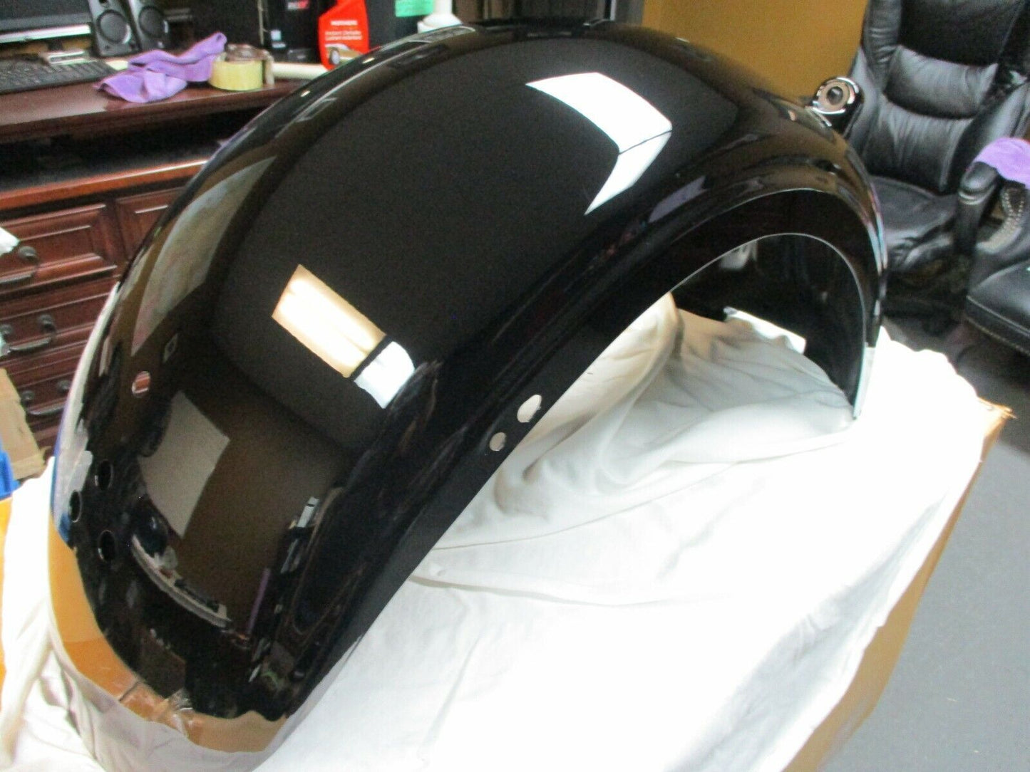 Harley Davidson OEM FXCW Rocker Rear Fender Vivid Black Deluxe 60185-08DH New