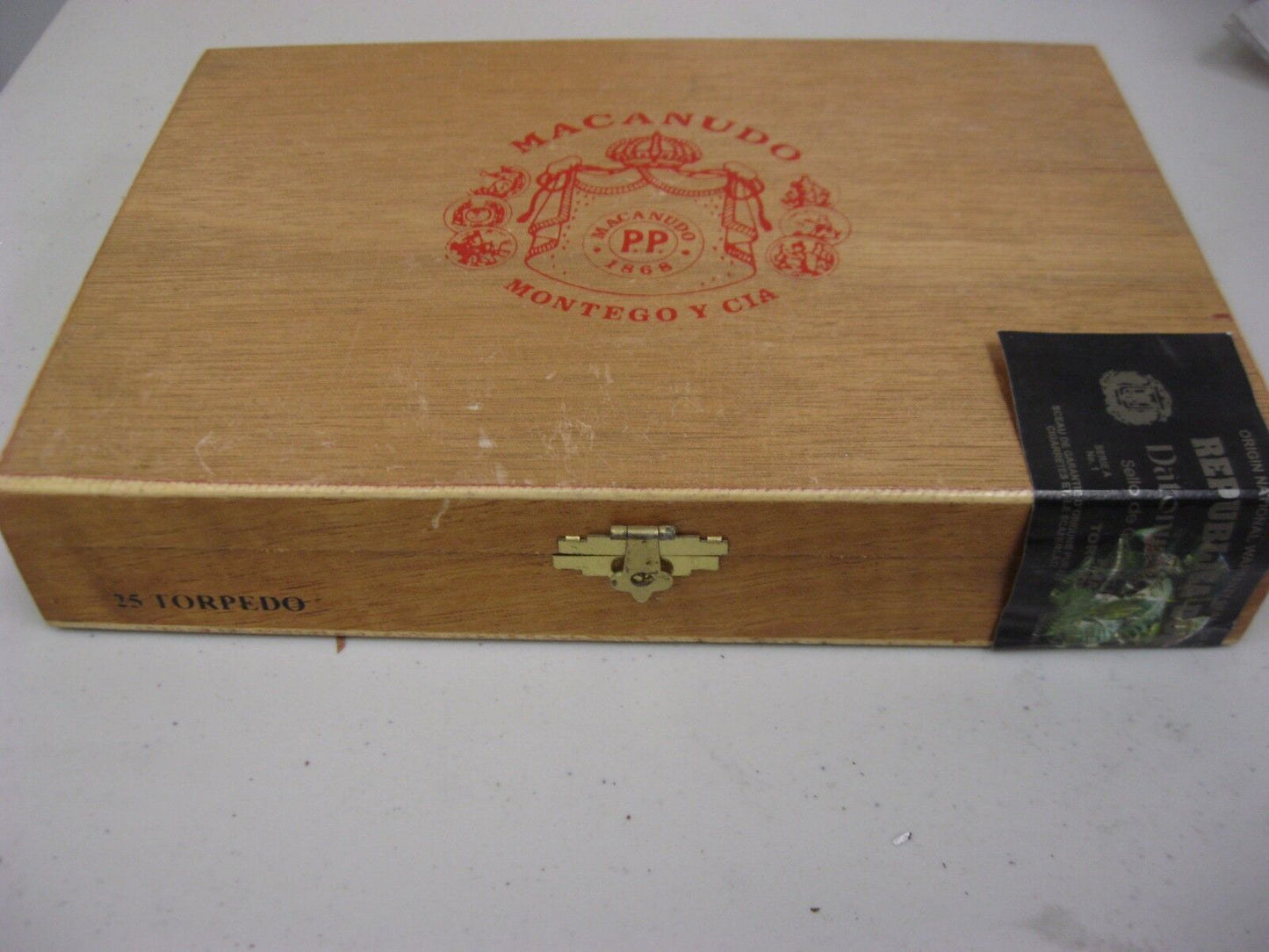 Macanudo Montego Y DOMINICAN REPUBLIC Collection Empty Wood Cigar Box Santiago