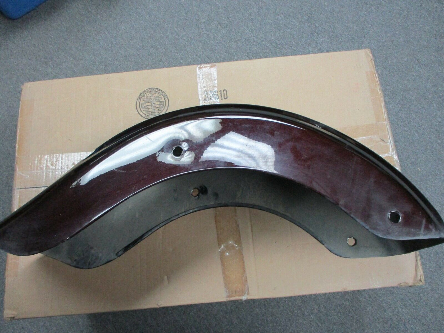 Harley Davidson OEM FLHT FLHP Rear Fender 59579-09