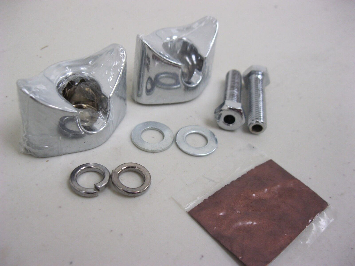 KURYAKYN SILVER BULLET SADDLE BAG MOUNTS ONLY 2391 FOR HARLEY FLH FLHR FLSTC