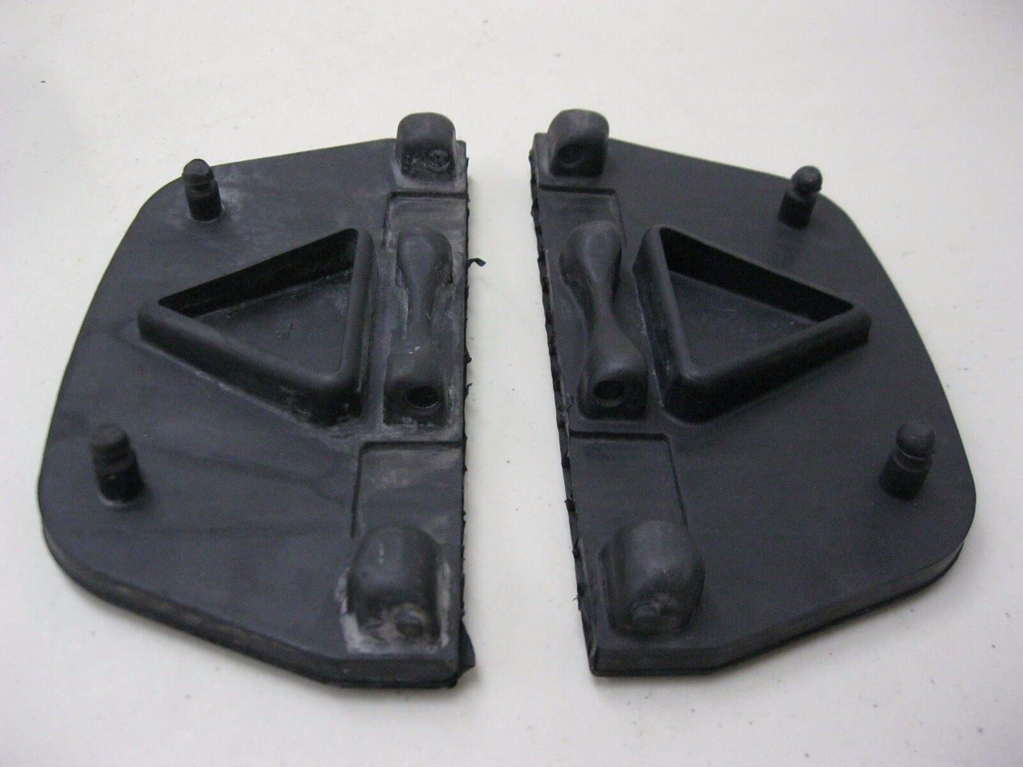 Harley Davidson 2004 FLHTCU Passenger Floorboard Pads  50613-91