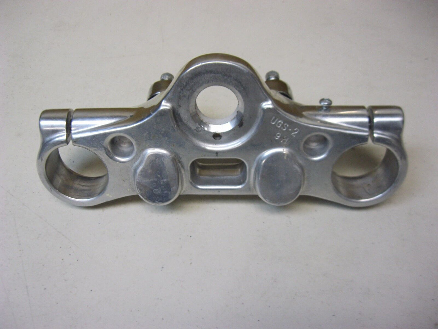 HARLEY DAVIDSON UPPER FORK BRACKET TOP TRIPLE TREE 46857-08