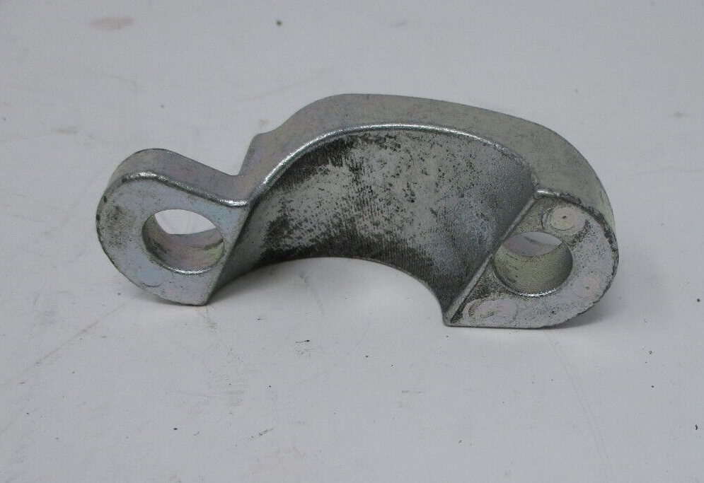 Harley-Davidson Right Side Upper Handlebar Clamp 55918-79A