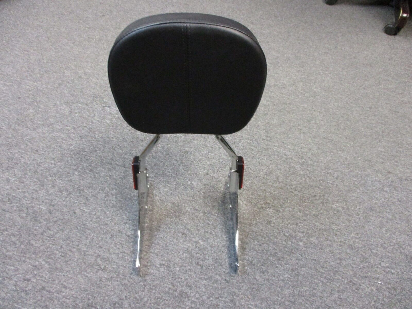 Harley Davidson Genuine Sissy Bar with Back Rest  and Side Plates 52735-85