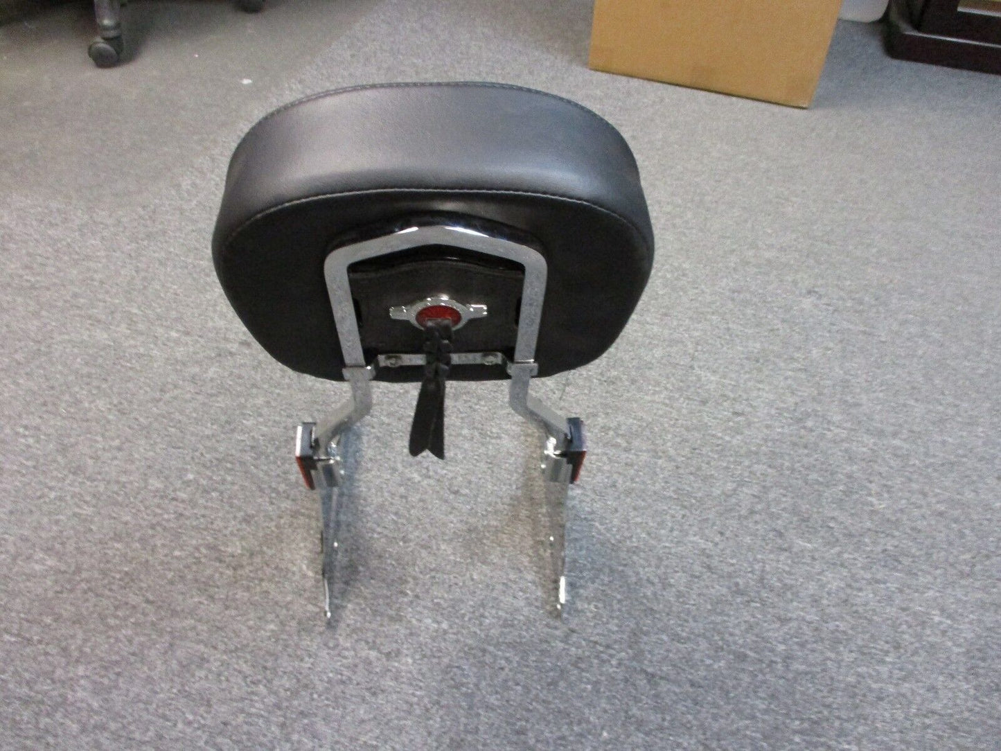 Harley Davidson Genuine Sissy Bar with Back Rest  and Side Plates 52735-85