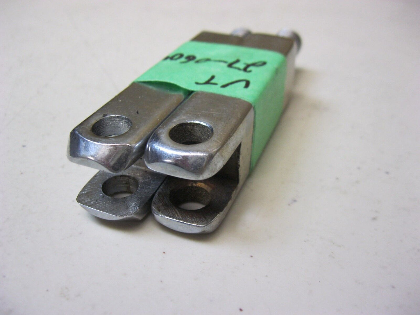 3-1/4" LONG FOOT PEG SUPPORT BAR SET FOR HIGHWAY BARS VT 27-0604