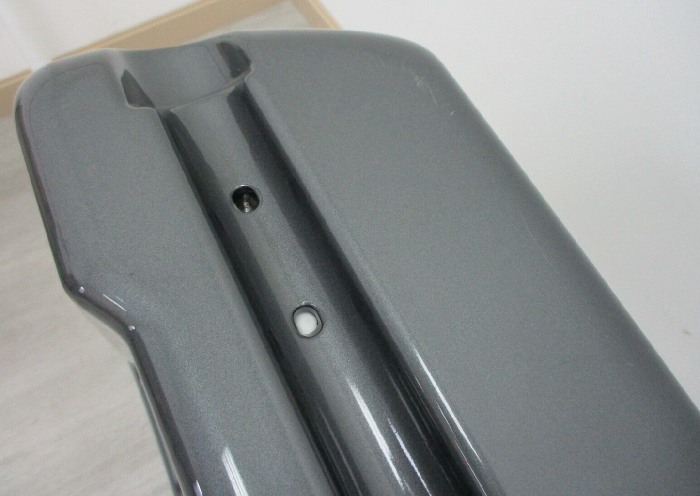 Harley Davidson OEM Left Saddlebag Grey 90200414