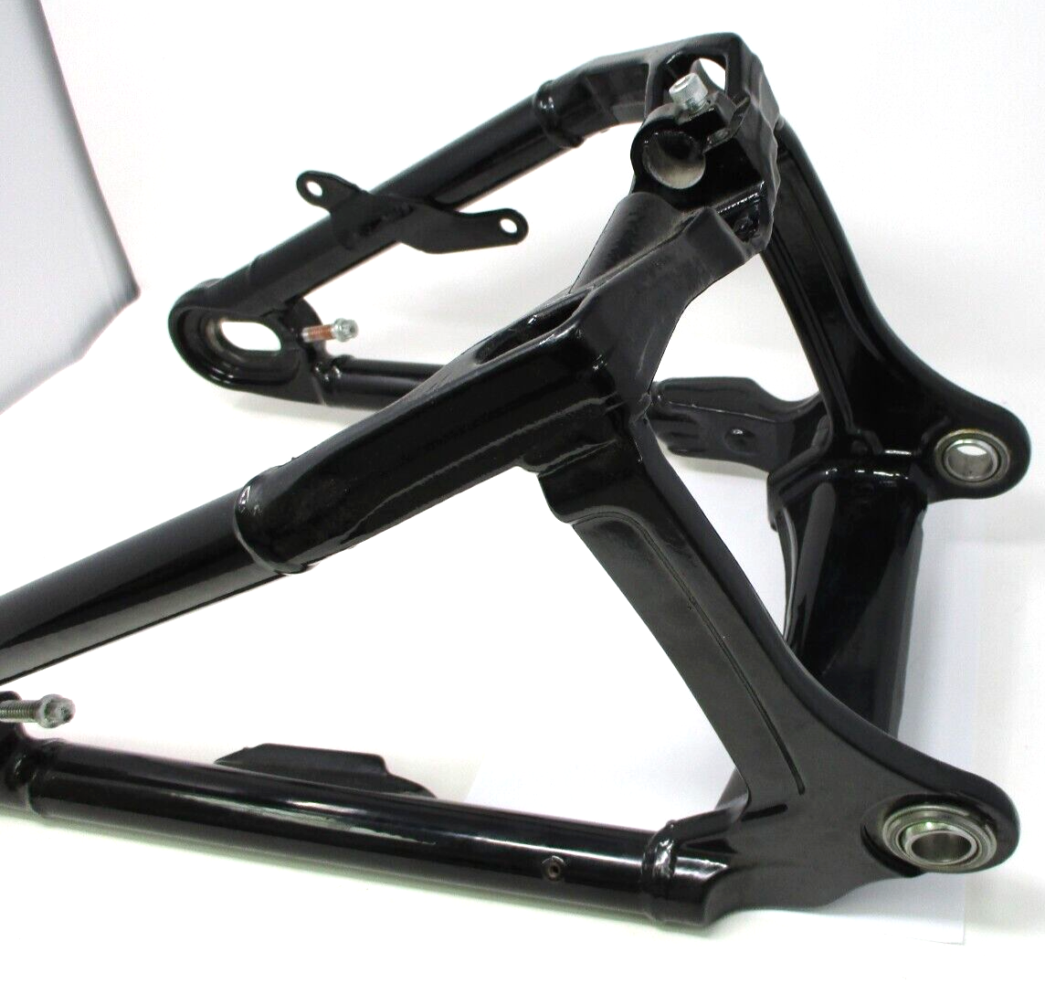 Harley Davidson OEM Swingarm Assembly 47400099BHP