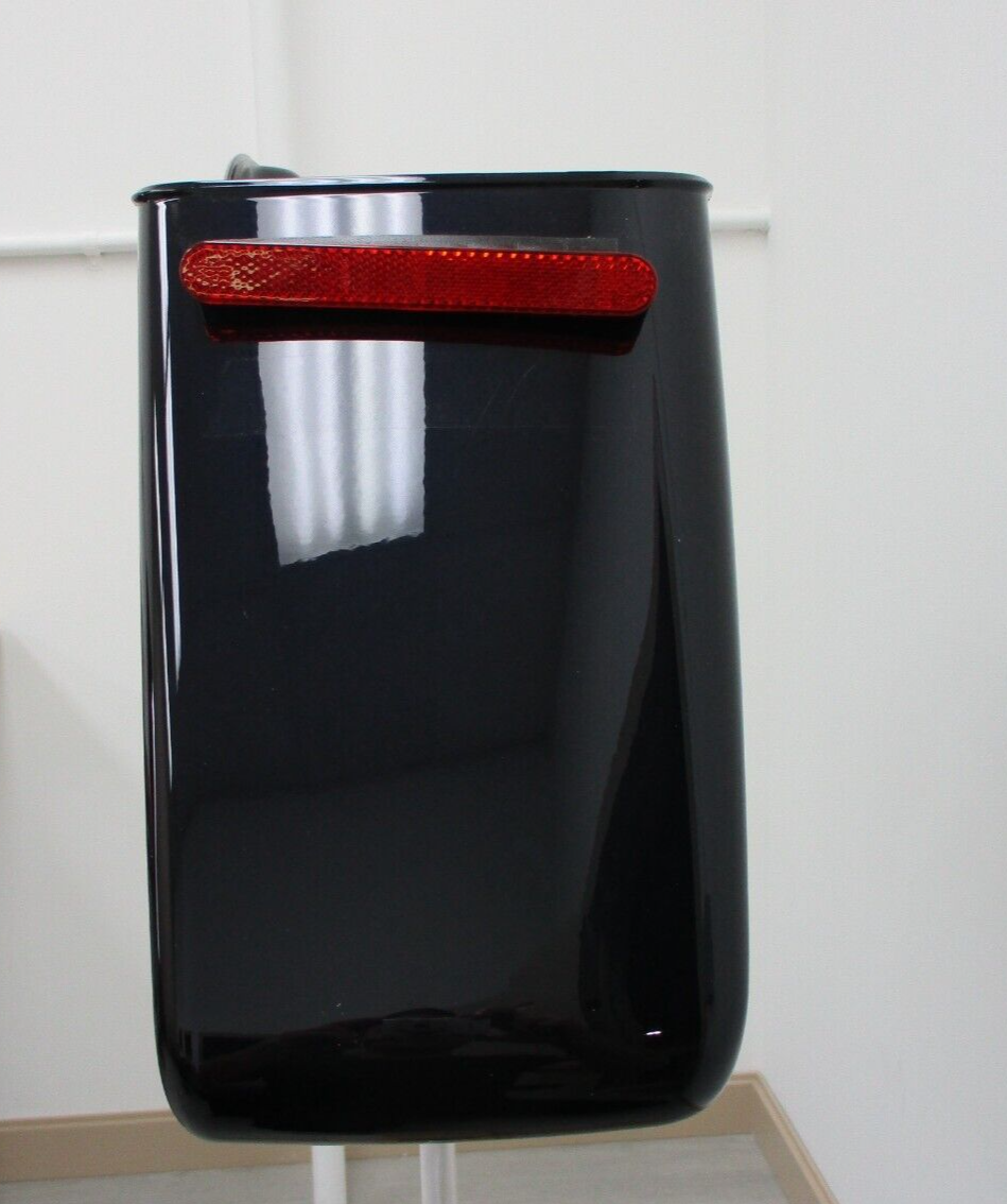 Harley Davidson OEM Right Saddlebag Dark Blue 90200412