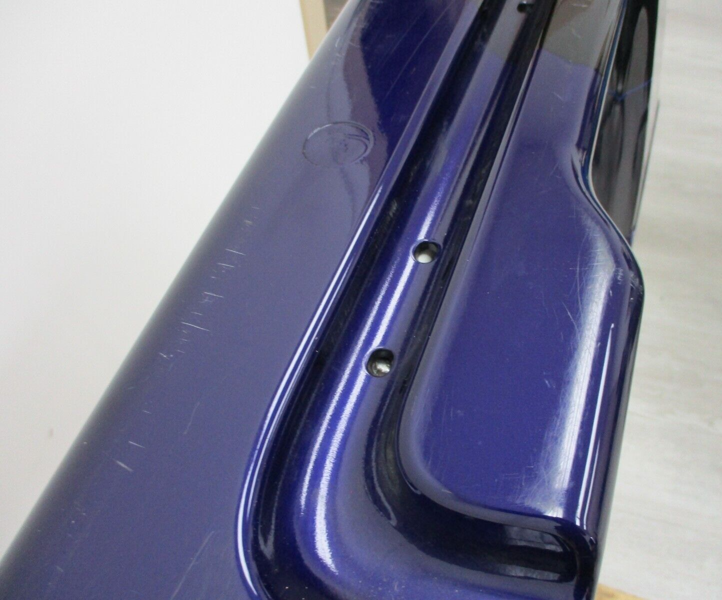 Harley Davidson OEM Right Saddlebag Dark Blue 90200412