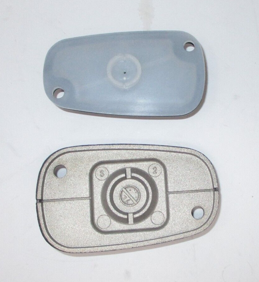Harley-Davidson Harley Davidson Master Cylinder Reservoir Cover Kit 41700479