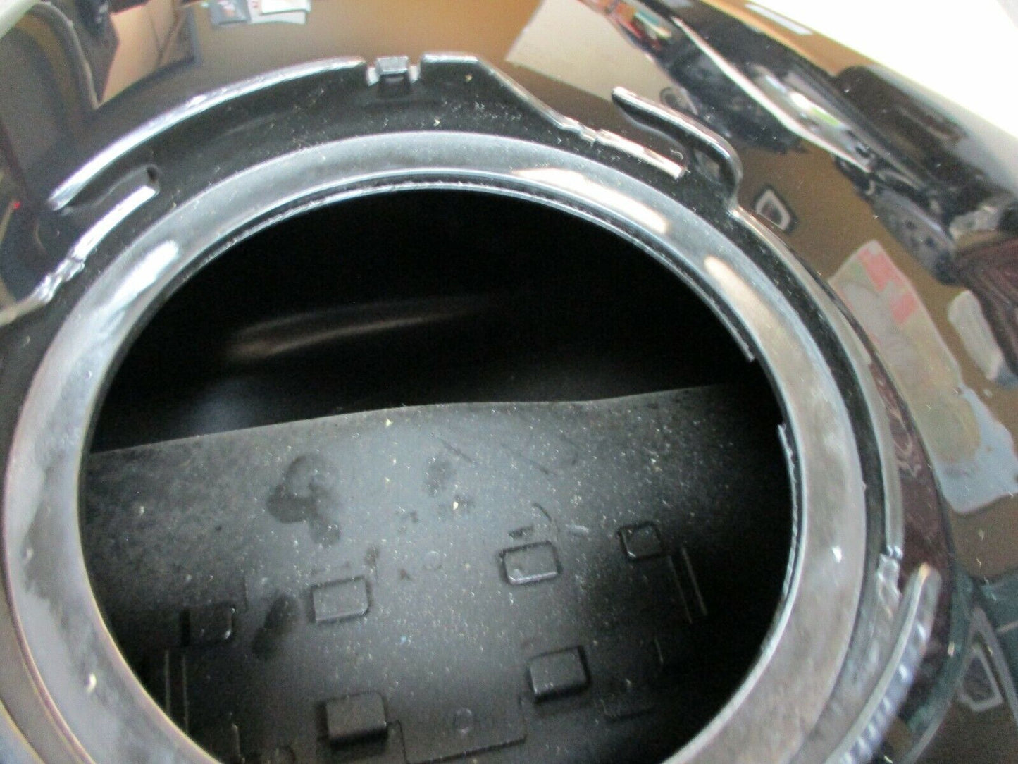 Harley Davidson OEM FLHTC Fuel Tank Vivid Black Silver Stripes  61360-08BHY