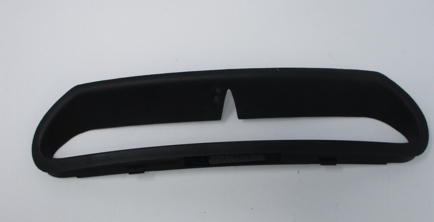 Harley-Davidson OEM Outer Fairing Air Duct Bezel  '14-'21 FLH Models  29200007