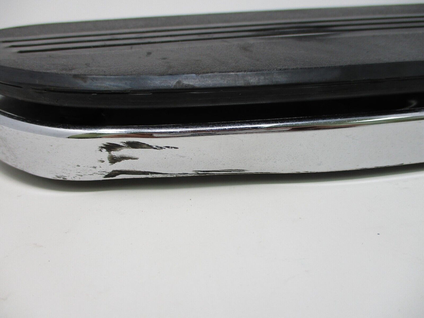 Harley Davidson OEM Streamliner Passenger Floorboard Set 50500215