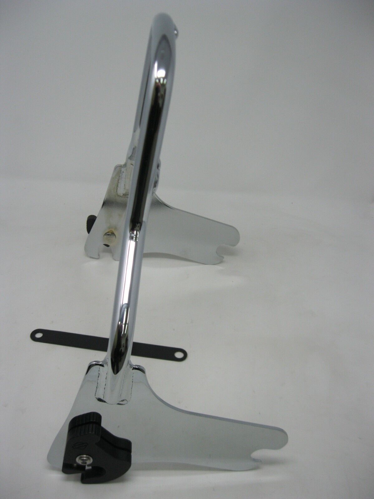 Harley-Davidson OEM  Chrome Detachable Back Rest Kit 52935-04A