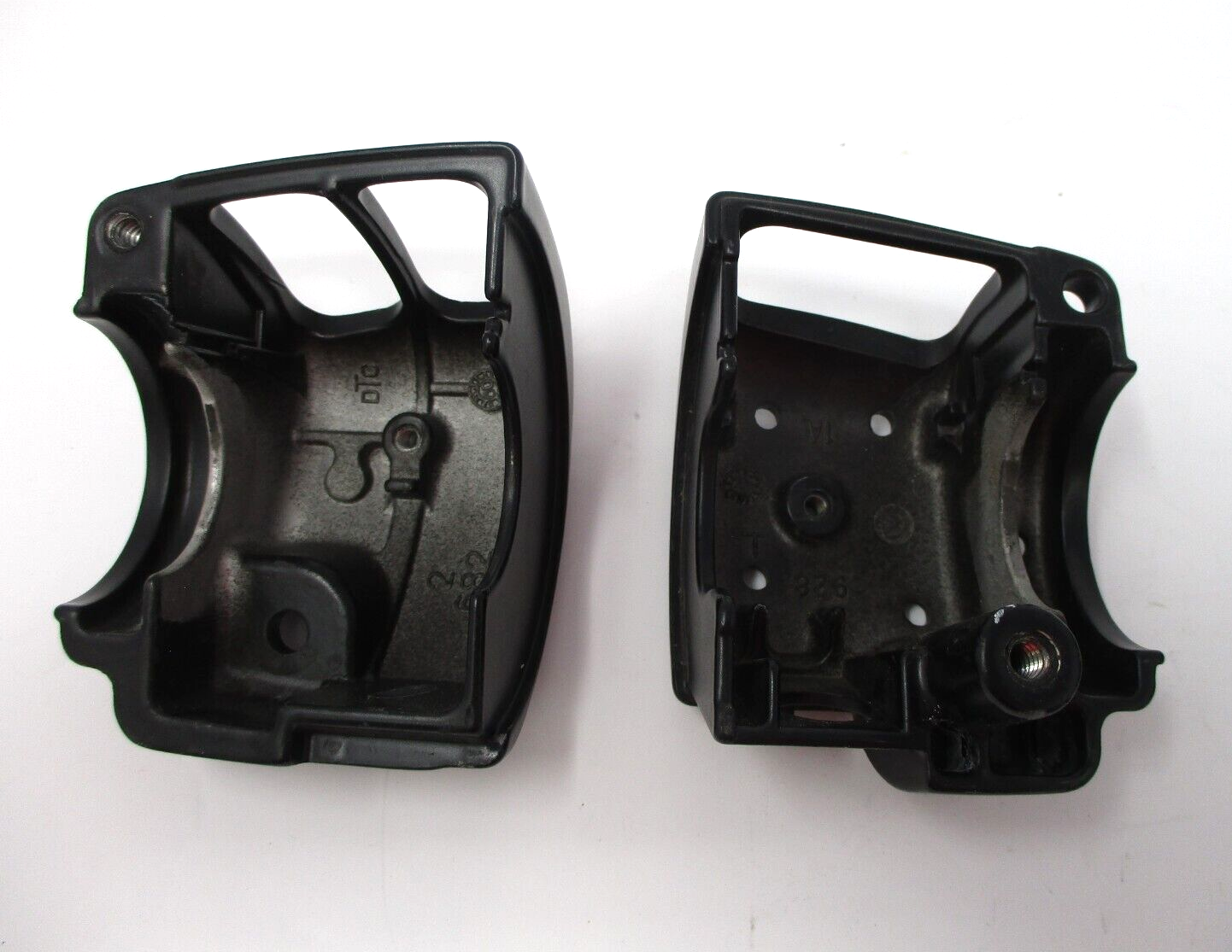 Harley-Davidson Black Handlebar Switch Housing 70222-96B