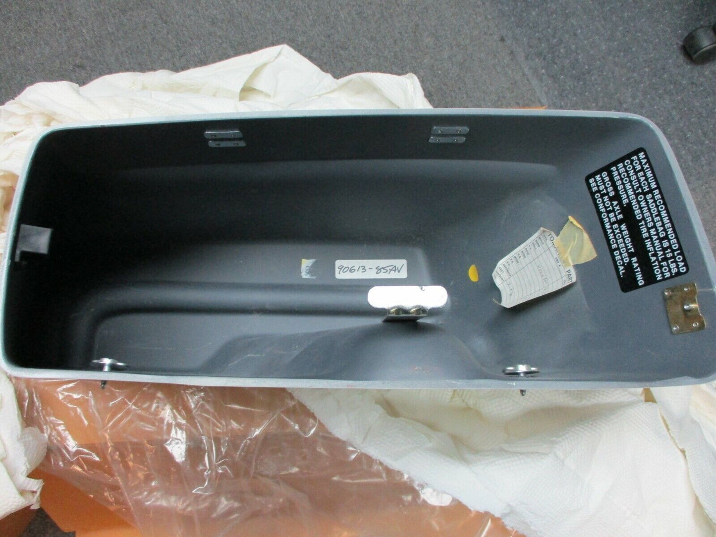 Harley Davidson OEM 1985 FLHTP Left Police Saddlebag Britch White 90613-85AV