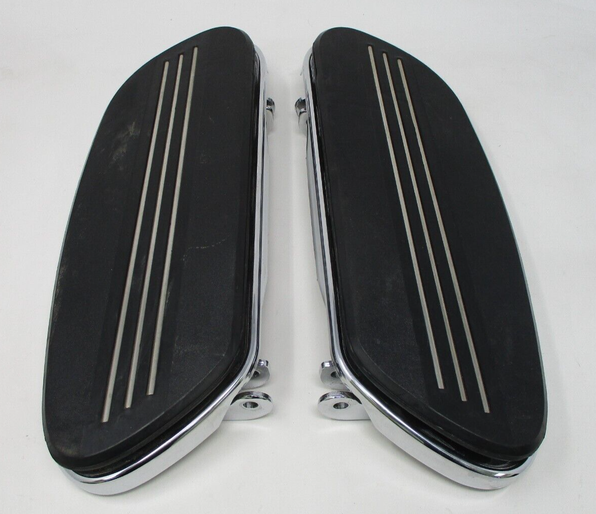 Harley Davidson OEM Streamliner Passenger Floorboard Set 50500215