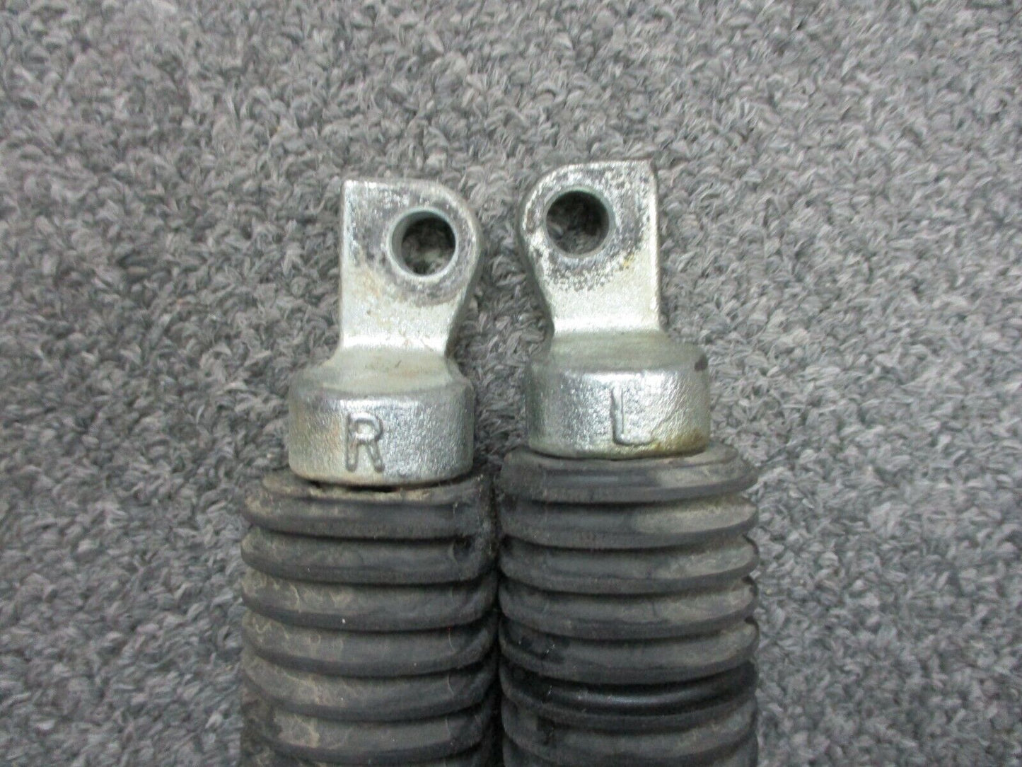 Harley-Davidson OEM Rider Foot Pegs with Drag Pin Dyna XL