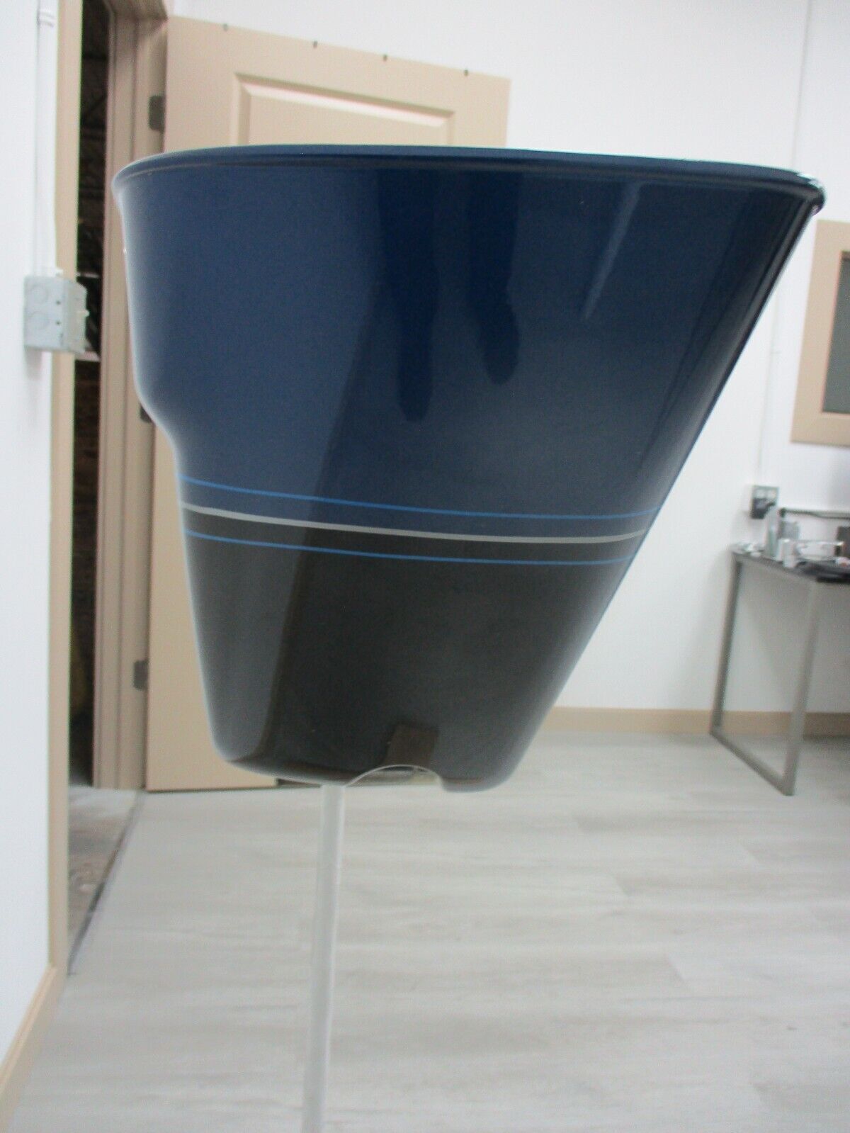 Harley Davidson OEM  Saddlebag  BLACK/BLUE With Stripes 90200412 2014-Later
