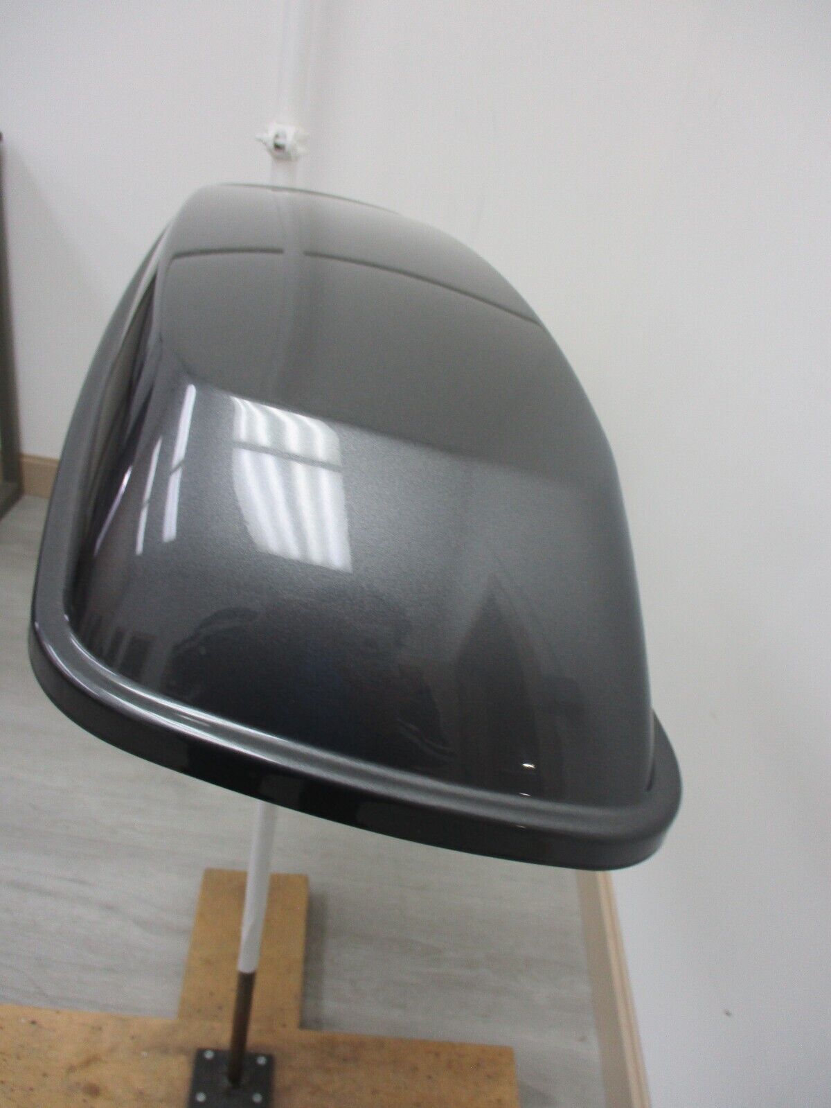 Harley-Davidson OEM  Saddlebag GRAY LID 90200411 2014-Later