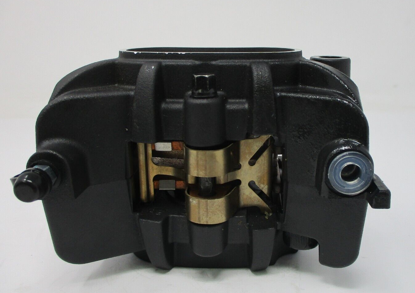 Harley-Davidson  Rear Brake  Caliper Assembly Fits '14-later XL 41300039