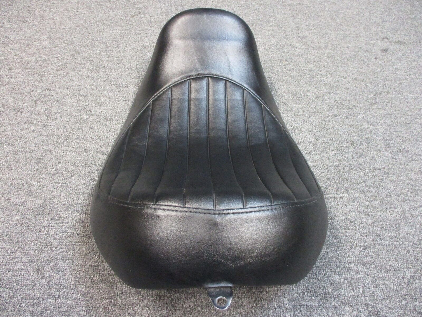 Harley Davidson OEM Dyna Seat 08