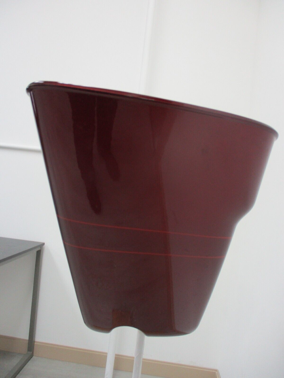Harley Davidson OEM Left Saddlebag BLOOD RED 90200414 2014-Later