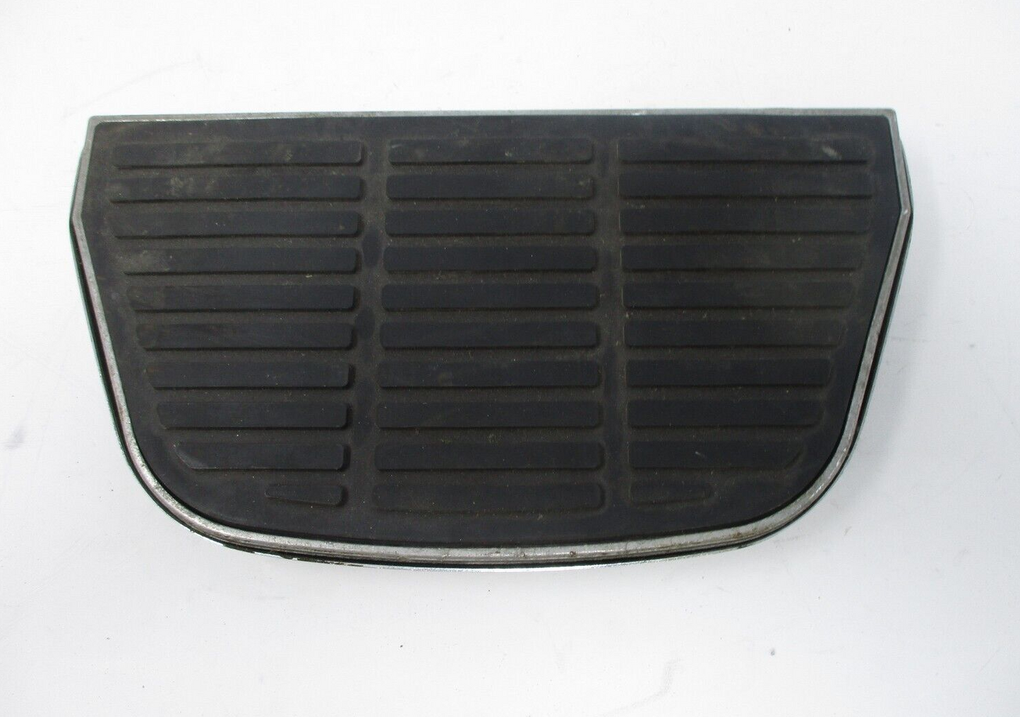 Harley-Davidson  Passenger Footboards with Pad and Script Cover  50613-91