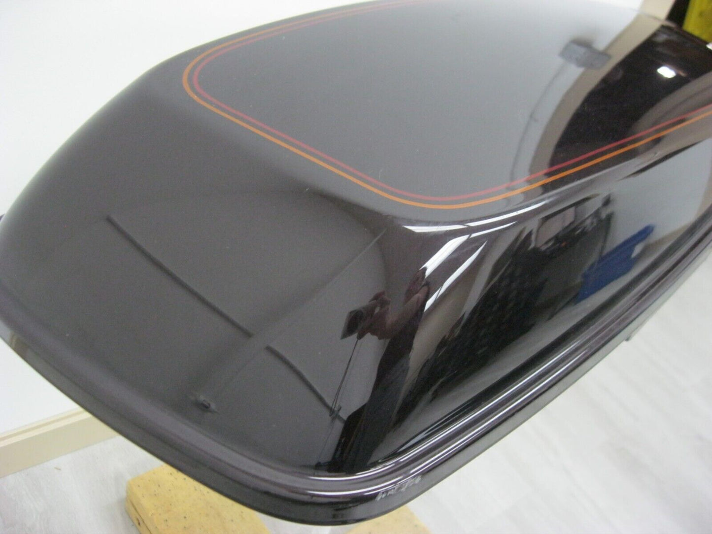 Harley-Davidson OEM Left Saddlebag Lid Burgundy with Detail 90200413 2014-Later