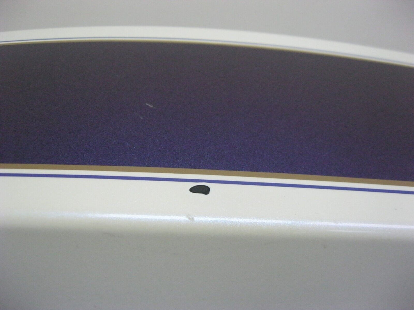Harley-Davidson OEM Left Saddlebag + Lid White w Iridescence 79090-03B