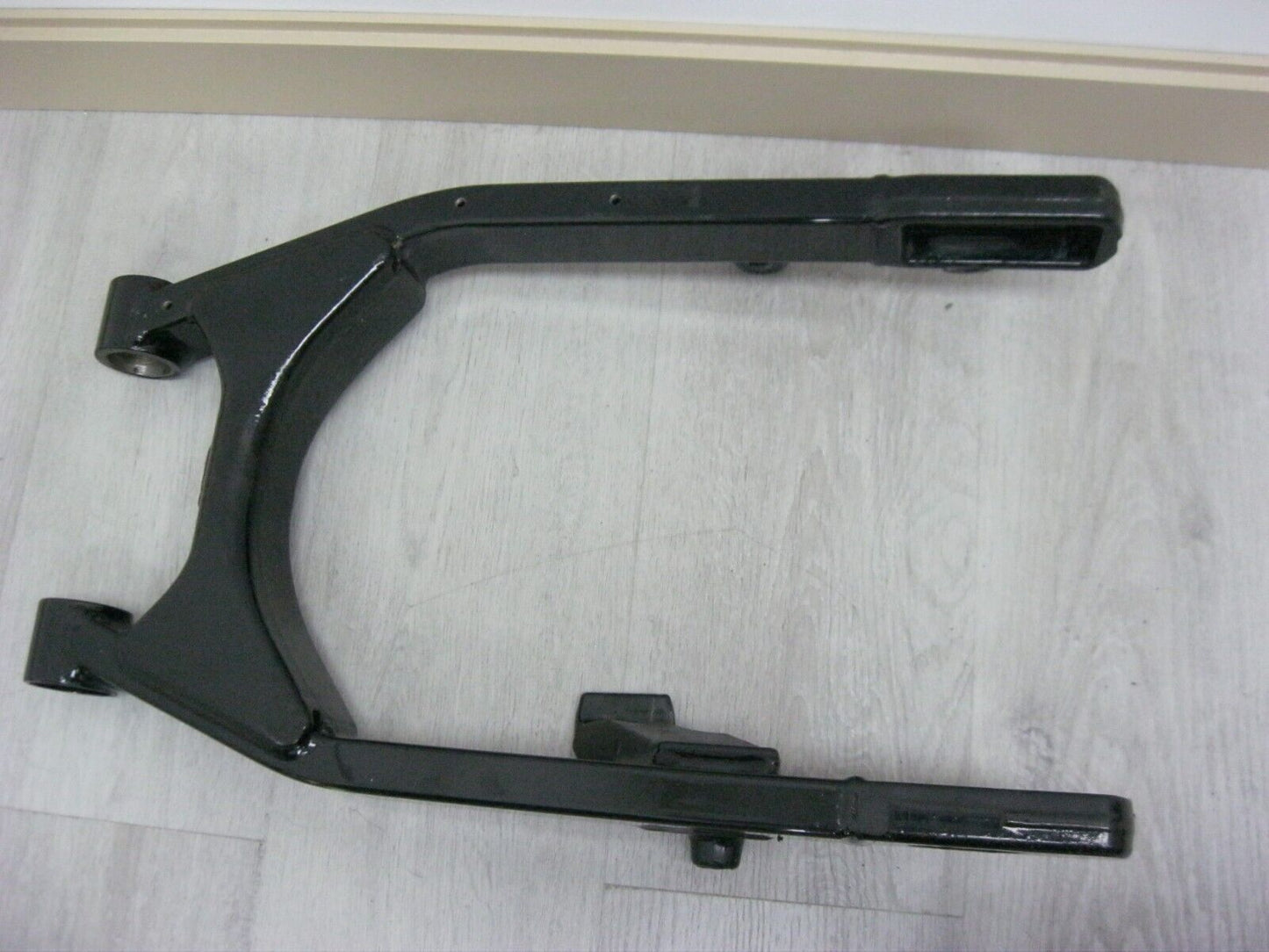 Harley Davidson OEM Black Swing Arm 48458-10