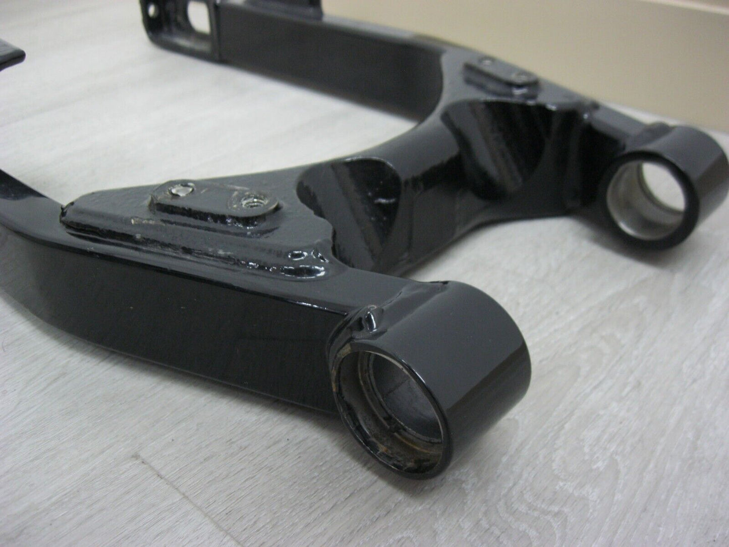 Harley Davidson OEM Black Swing Arm 48458-10