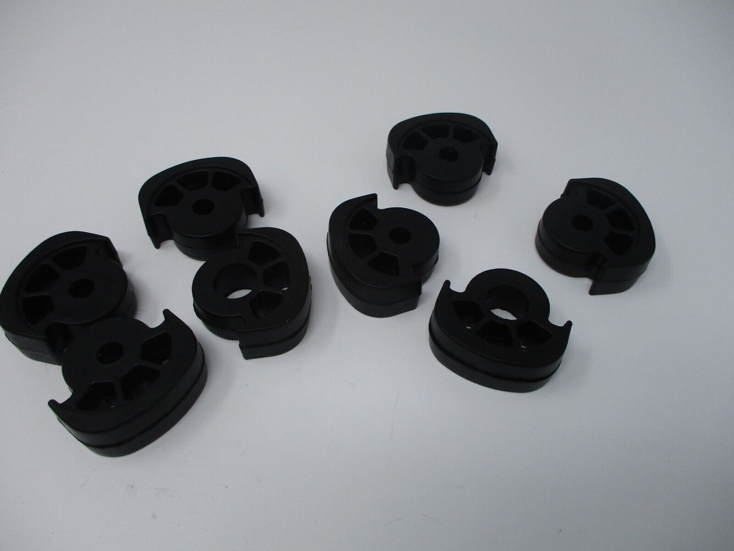 Kuryakyn 8010 ISO Peg Replacement Rubber Pads Set