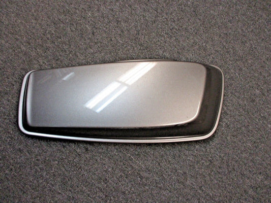Harley Davidson OEM FL Touring RIGHT Saddlebag Lid Silver 90200411 (Prime#)