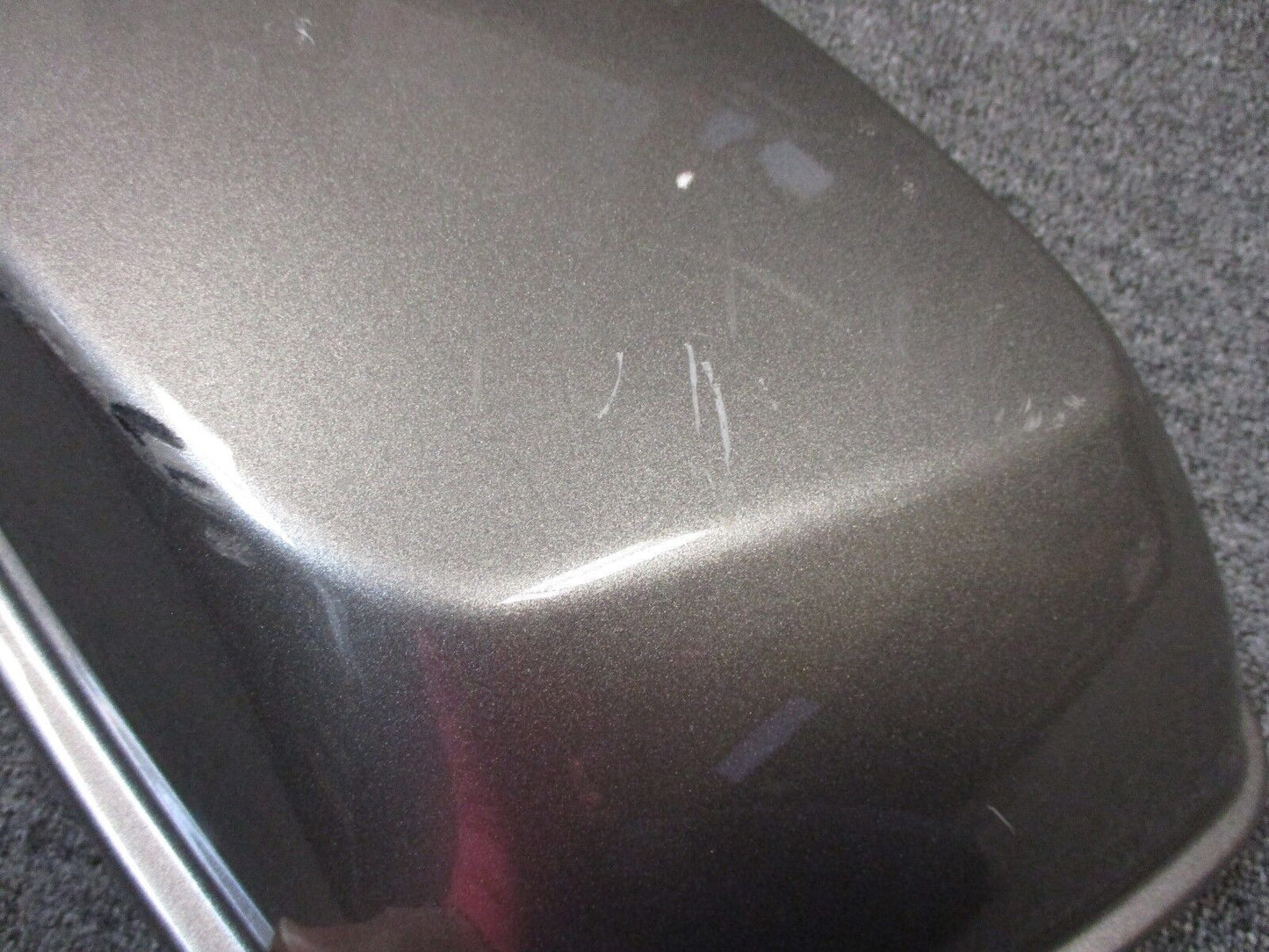 Harley Davidson OEM FL Touring RIGHT Saddlebag Lid Silver 90200411 (Prime#)