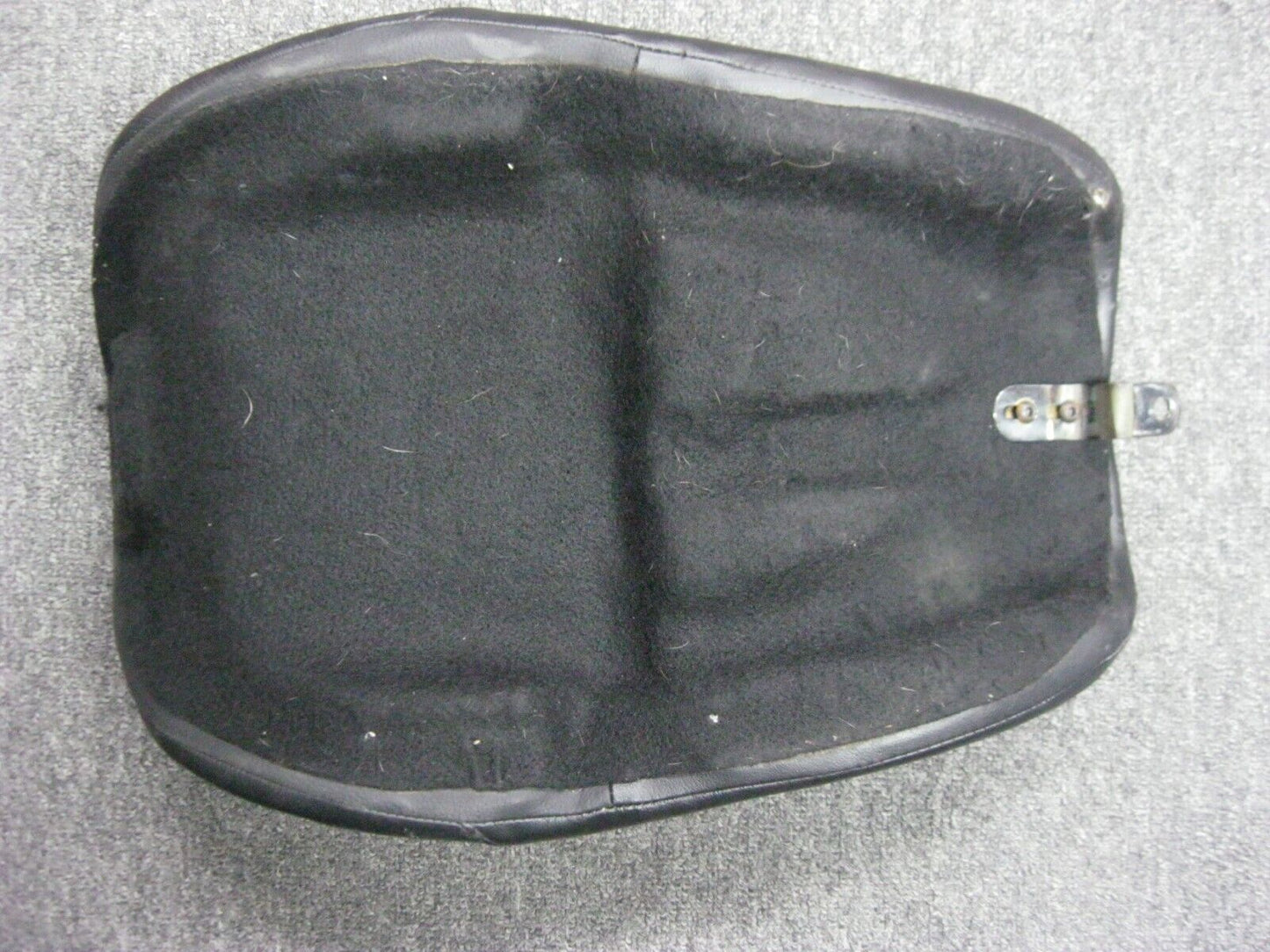 Harley Davidson OEM Dyna Seat Model Fitment Unknown