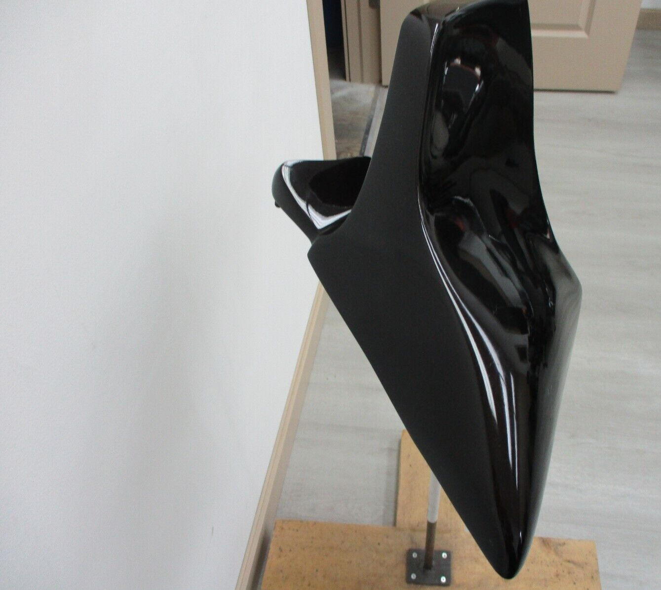 09 + Later Left Stretched Sidecover for Stretched Saddlebags RL36