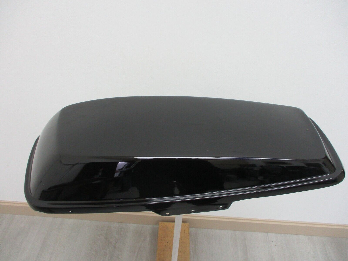 14-Later Left Saddlebag Lid Metallic Brown RL34
