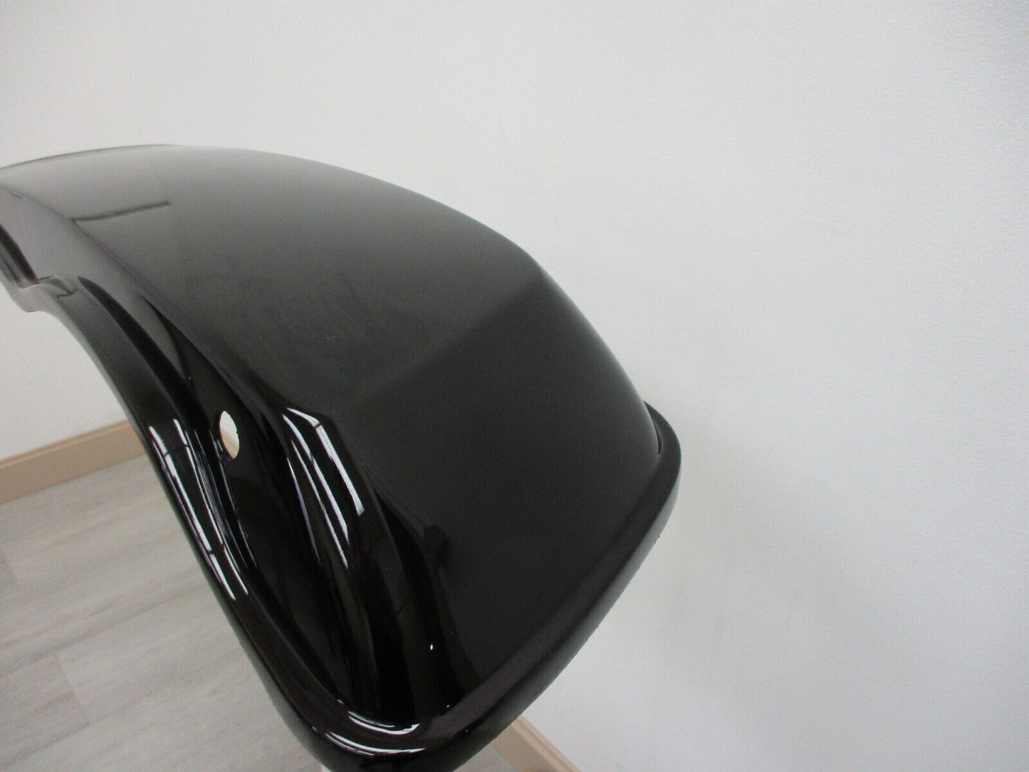 14-Later Left Saddlebag Lid Metallic Brown RL34