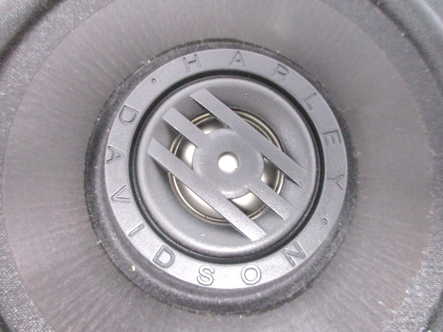 Harley Davidson OEM Speaker 5.25" 2 OHMS  2014-2000  Touring Models 76000096