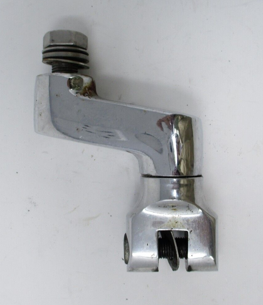 KURYAKYN   Offset Foot Peg Mount DS-253593