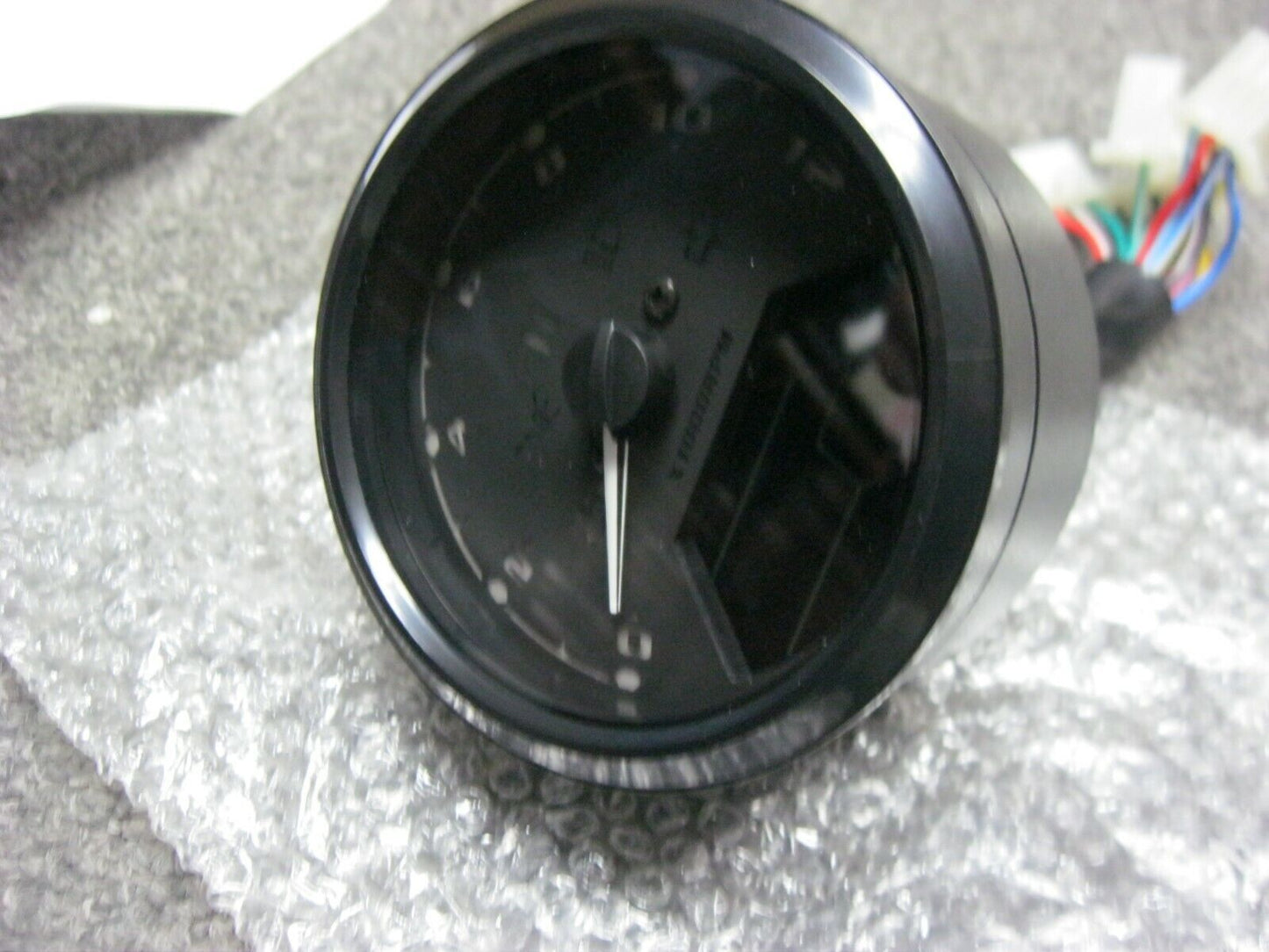 Universal Motorcycle Digital Speedometer with Tachometer / LED Indicators