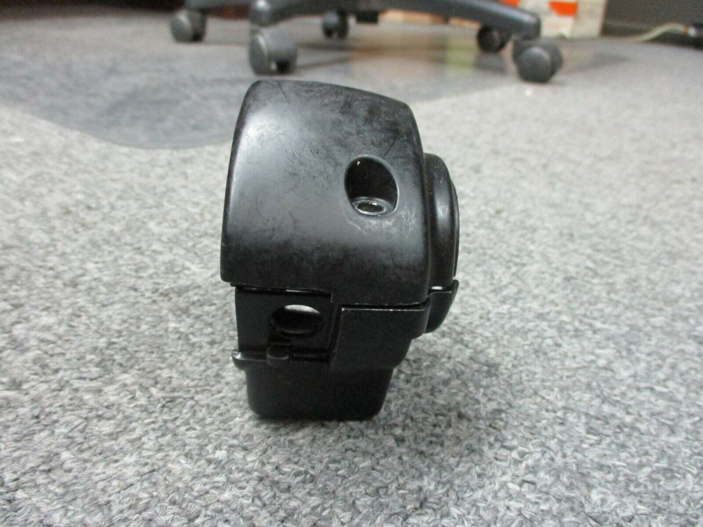 Harley Davidson OEM FLHT/FLTR Left Touring Switch Housing Black 71594-98A 98-13